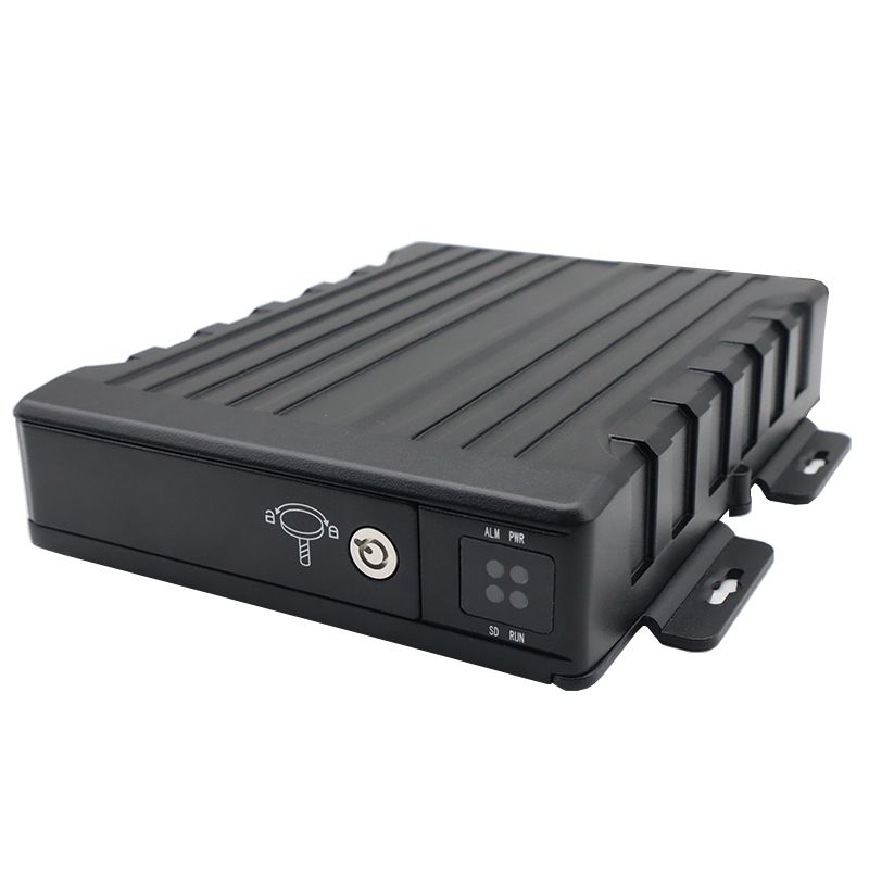 4G GPS 4 CH IP67 Водоотпорен мобилен DVR со ADAS BSD DSM